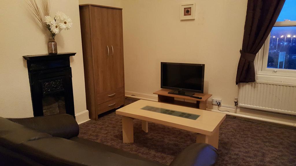 Station Hotel Hucknall Extérieur photo
