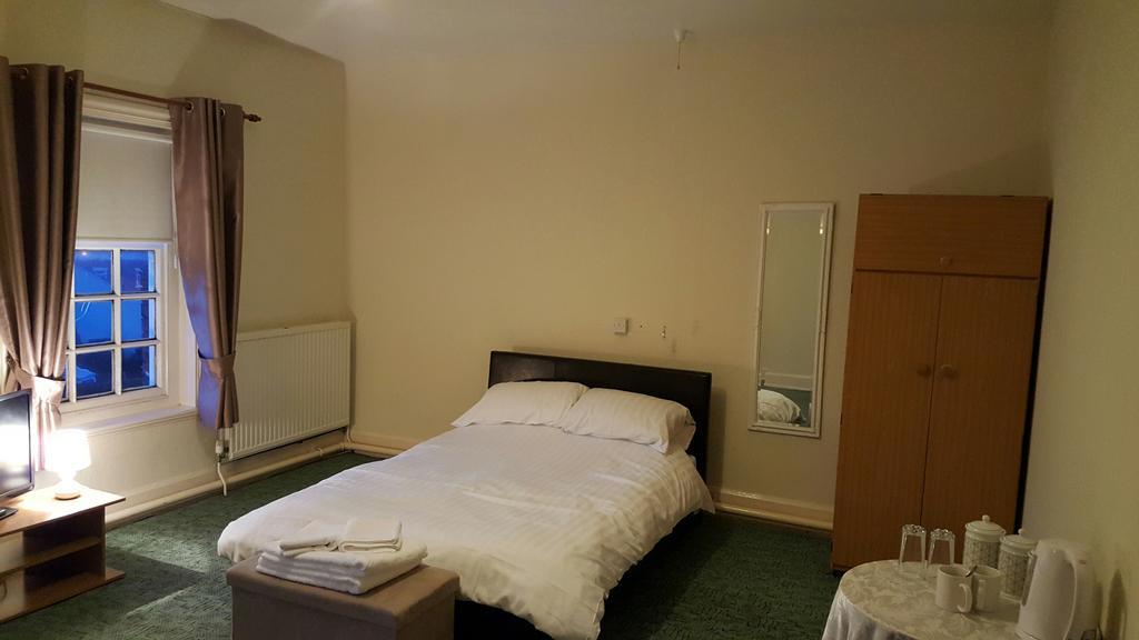 Station Hotel Hucknall Extérieur photo