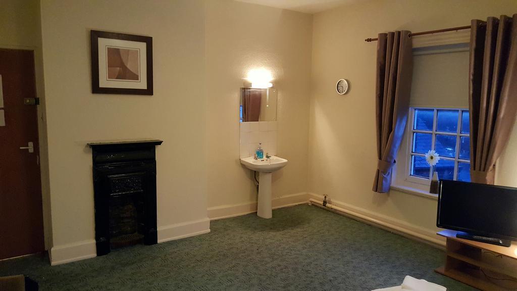 Station Hotel Hucknall Extérieur photo