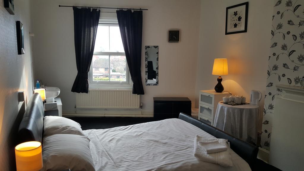 Station Hotel Hucknall Extérieur photo