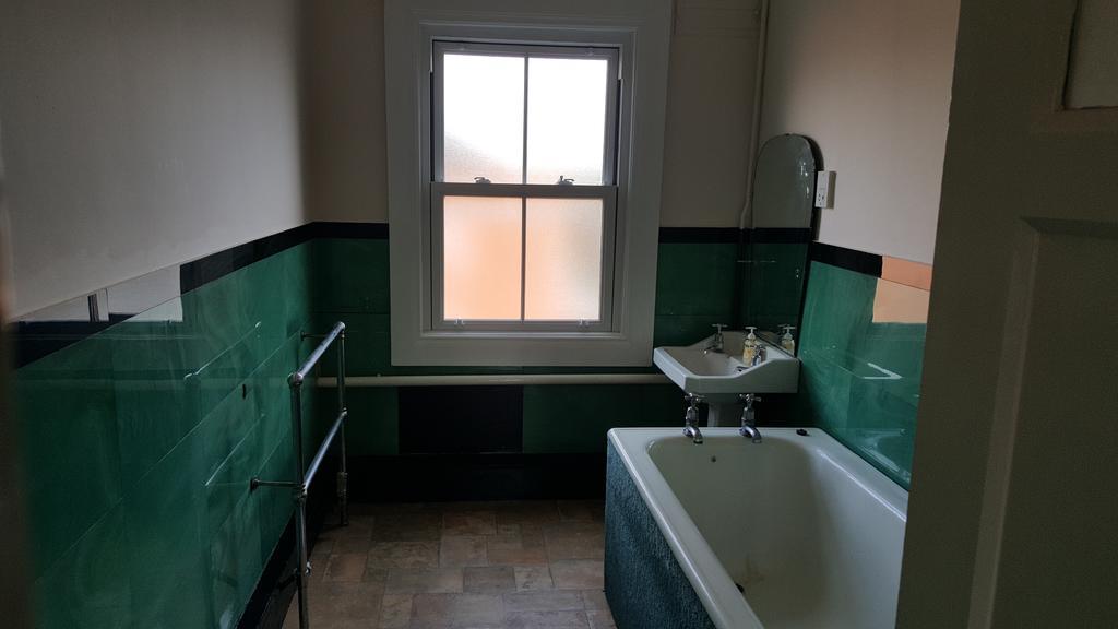Station Hotel Hucknall Extérieur photo